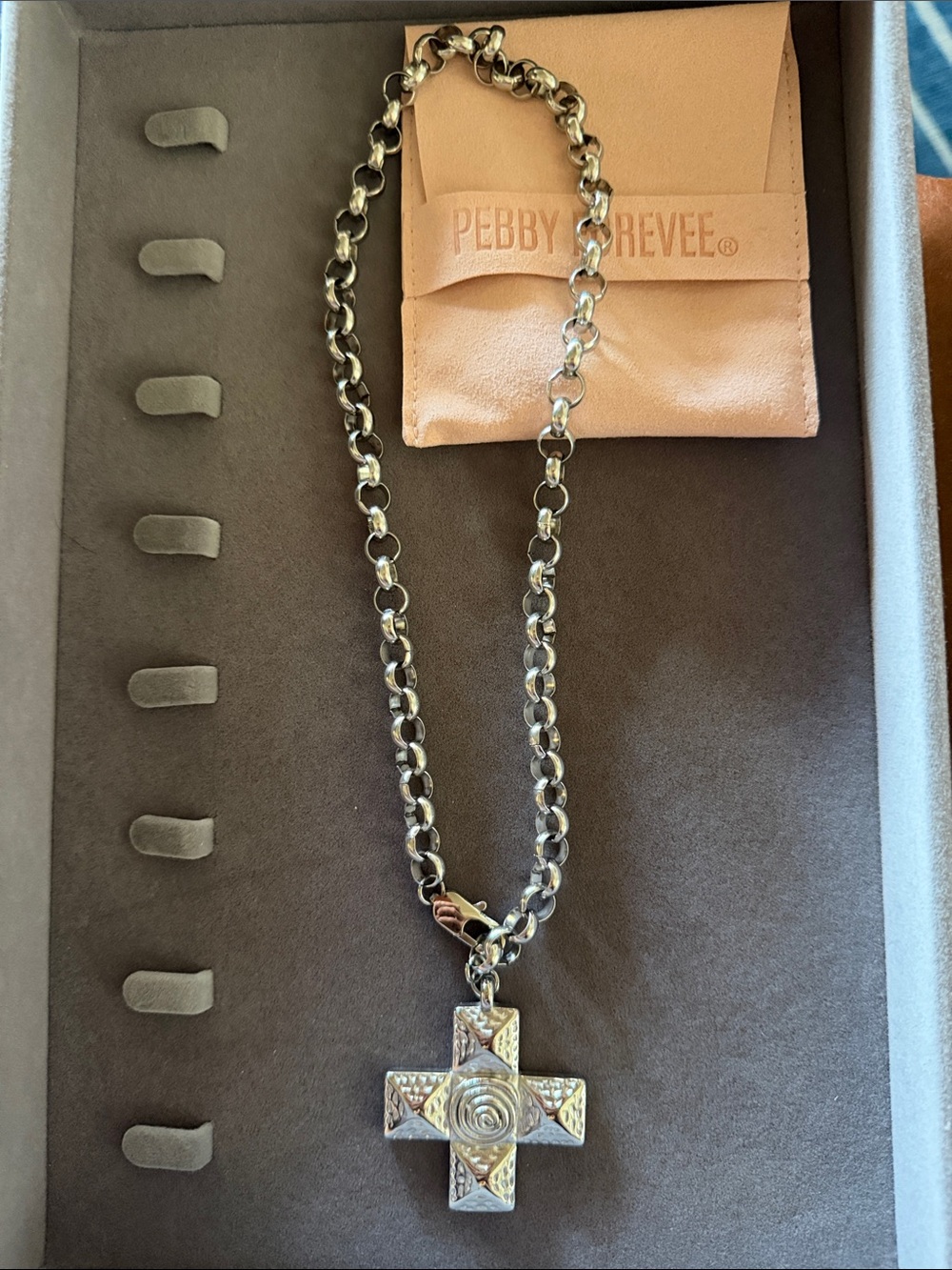 Pebby Forevee Silver Cross Pendant Necklace